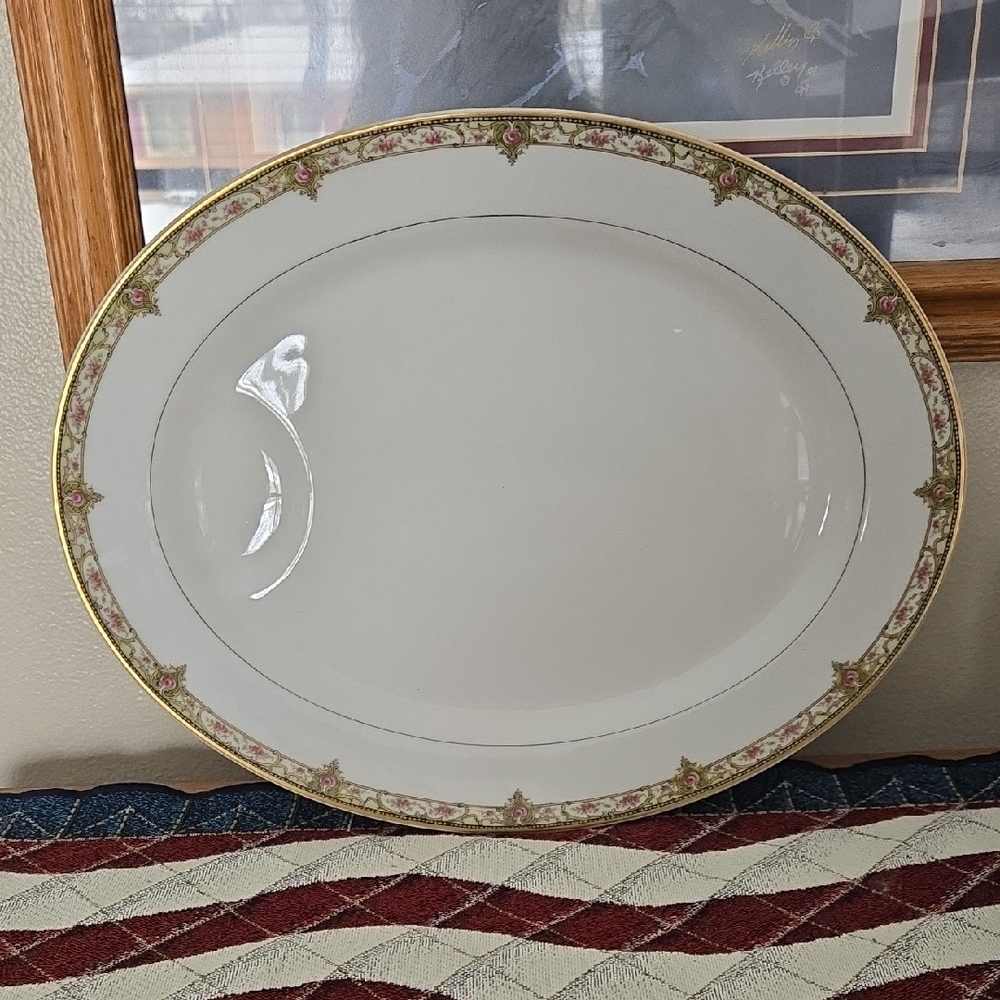 Theodore Haviland Vintage Elegant Gold and Pink Trimmed Oval Platter